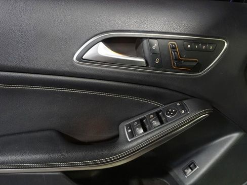 Used 2015 Mercedes-Benz GLA 250 4MATIC image 20