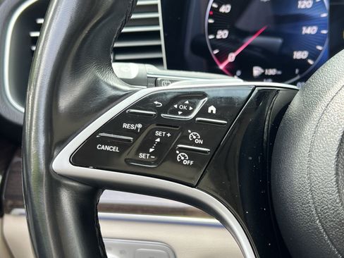 Certified 2024 Mercedes-Benz GLE 350 4MATIC image 36