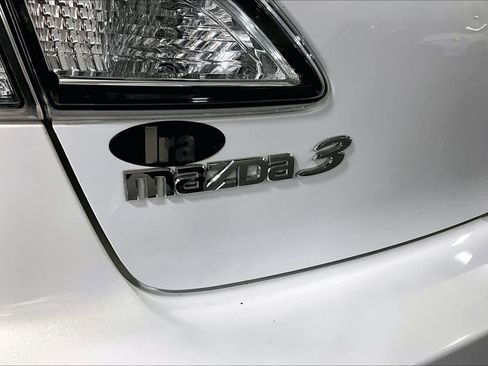 Used 2010 MAZDA MAZDA3 s Grand Touring image 9