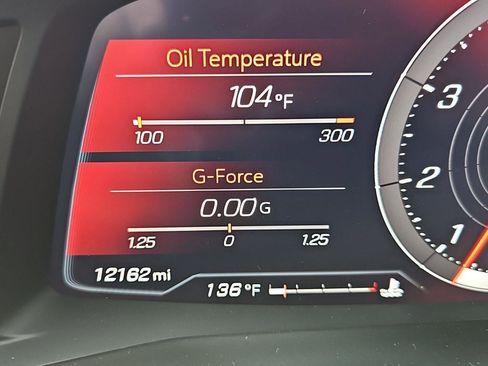 Used 2021 Chevrolet Corvette Stingray Premium Cpe w/ Z51 Performance Package image 11