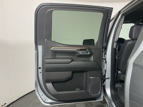 Used 2024 Chevrolet Silverado 1500 LT Trail Boss w/ Convenience Package II image 23