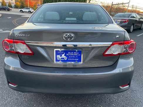 Used 2013 Toyota Corolla LE image 6