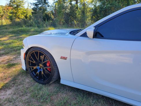 Used 2018 Dodge Charger R/T Scat Pack image 22