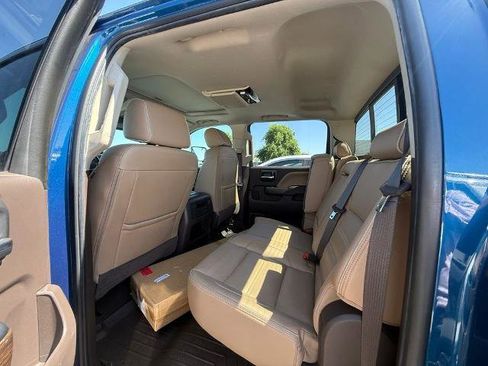 Used 2017 GMC Sierra 2500 Denali w/ Duramax Plus Package AWD/4WD image 13