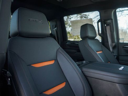 New 2026 GMC Sierra 3500 AT4 w/ AT4 Premium Plus Package AWD/4WD image 10