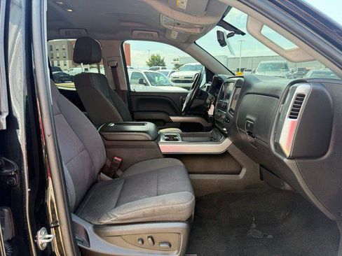 Used 2017 Chevrolet Silverado 1500 LT w/ LPO, Black Pack AWD/4WD image 3