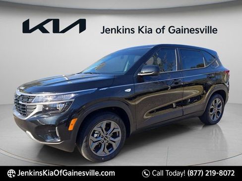 New 2026 Kia Seltos LX image 11