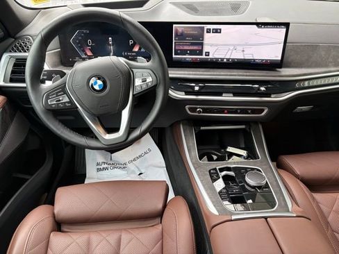 Used 2025 BMW X5 xDrive40i image 12
