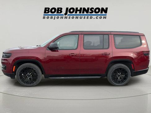 Used 2024 Jeep Wagoneer Series II image 6