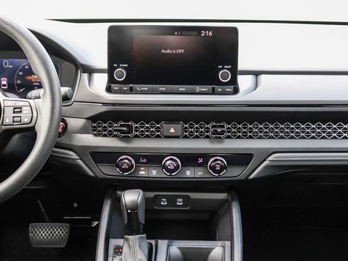 Certified 2025 Honda Accord LX image 16