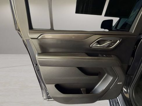 Used 2023 GMC Yukon XL AT4 w/ AT4 Premium Plus Package AWD/4WD image 30