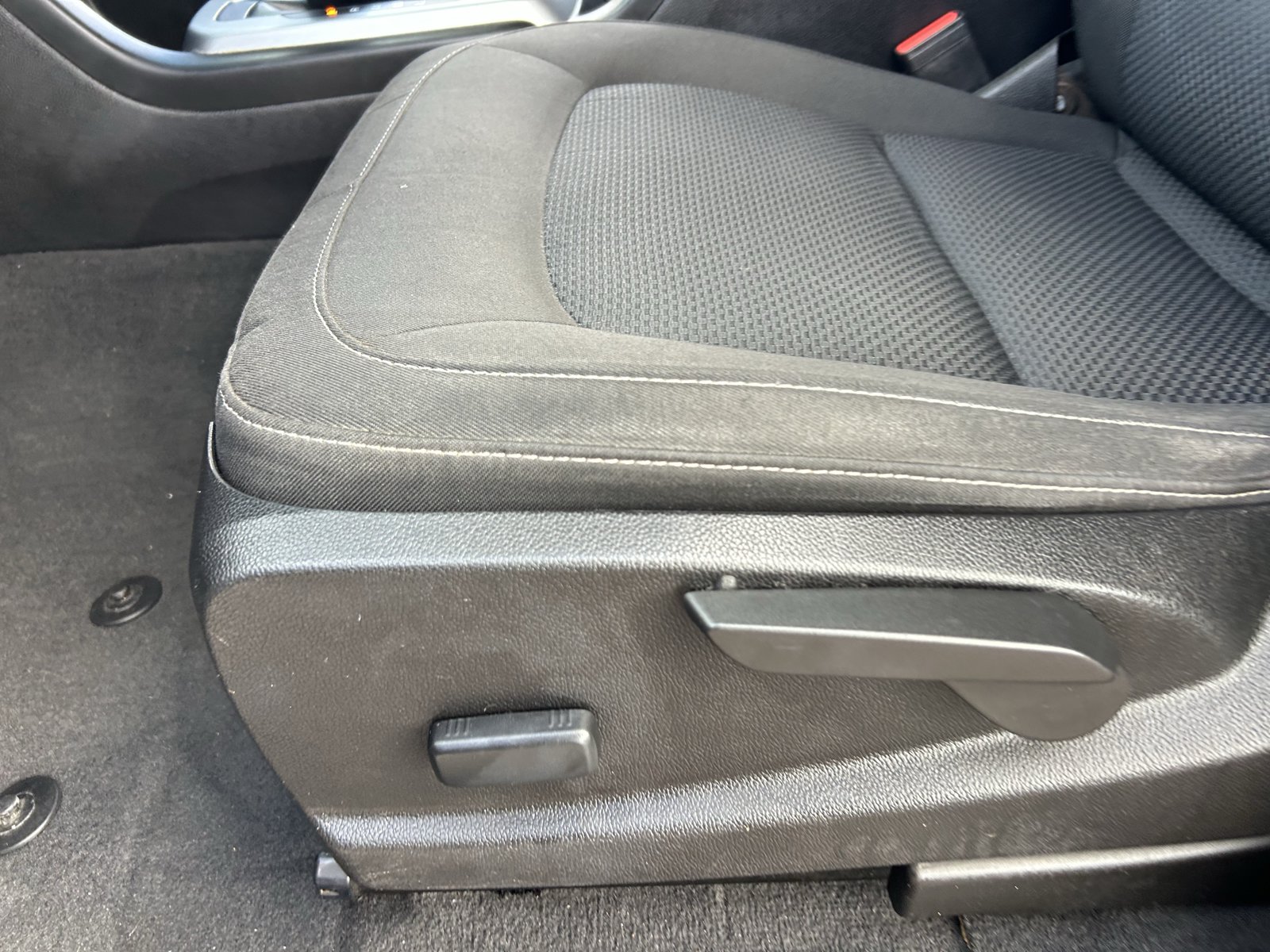 Used 2019 Chevrolet Colorado LT w/ LT Convenience Package RWD image 29
