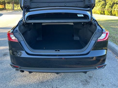 Certified 2025 Toyota Camry SE image 10