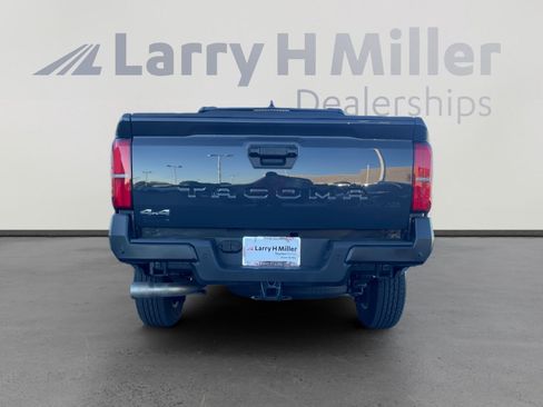 Certified 2025 Toyota Tacoma SR image 4