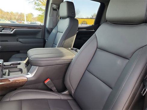 New 2026 GMC Sierra 1500 Elevation w/ Elevation Premium Package image 15