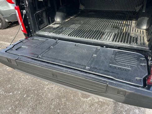 Certified 2023 Ford F150 Limited image 9