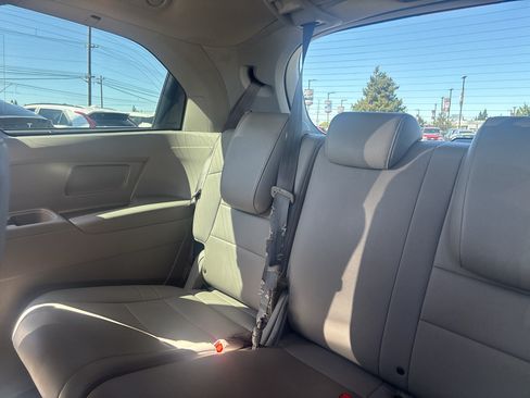 Used 2016 Honda Odyssey EX-L image 10