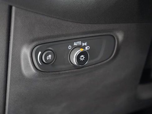 Used 2024 Chevrolet Equinox LT AWD/4WD image 21