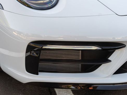 Used 2023 Porsche 911 Carrera S RWD image 10