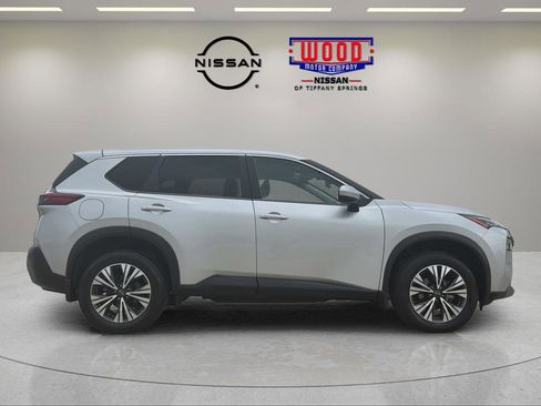 Certified 2023 Nissan Rogue SV AWD/4WD image 2