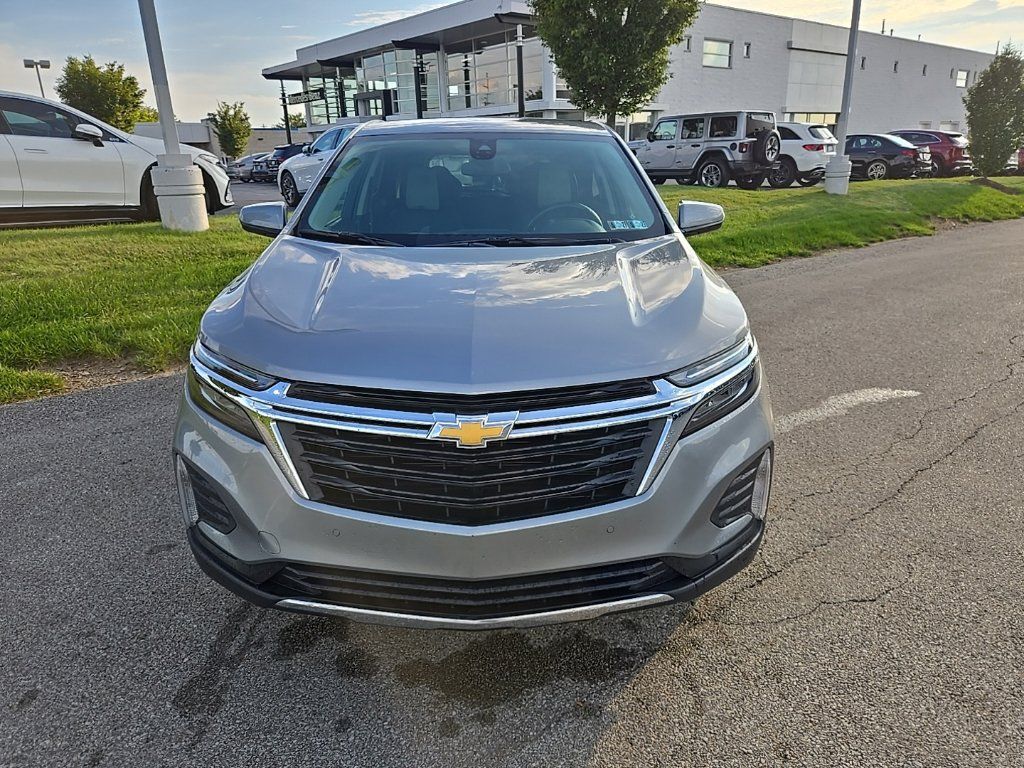 Used 2024 Chevrolet Equinox LT AWD/4WD image 12