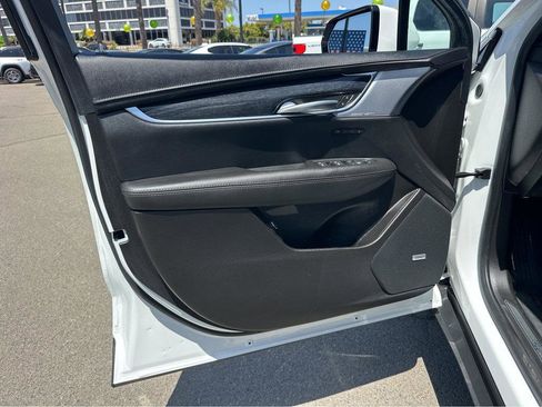 Used 2024 Cadillac XT5 Premium Luxury FWD image 15
