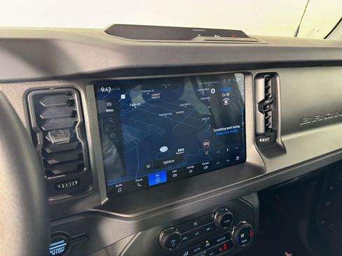 Used 2025 Ford Bronco Big Bend image 17