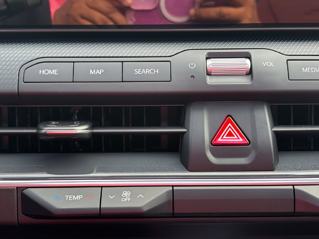 New 2026 Kia K4 GT-Line Turbo FWD image 27