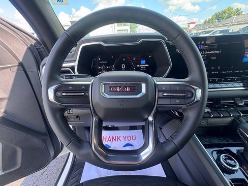 Used 2025 GMC Canyon Elevation w/ Convenience Package AWD/4WD image 13