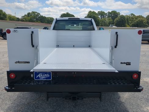 New 2025 Ford F450 XL w/ XL Chrome Package AWD/4WD image 11