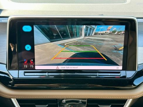 New 2026 Volkswagen Atlas Cross Sport SE AWD/4WD image 21