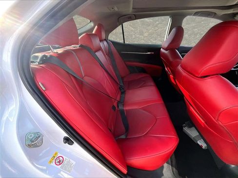 Used 2019 Toyota Camry XSE image 24