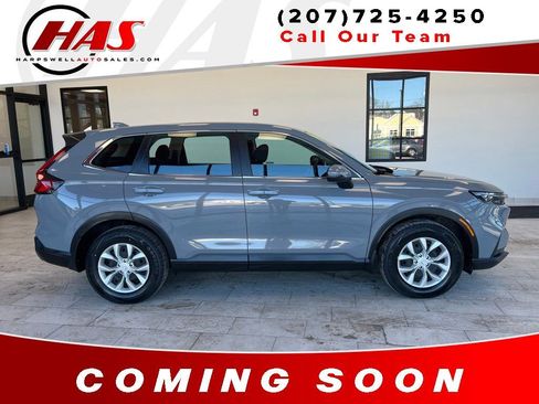 Used 2023 Honda CR-V LX image 6