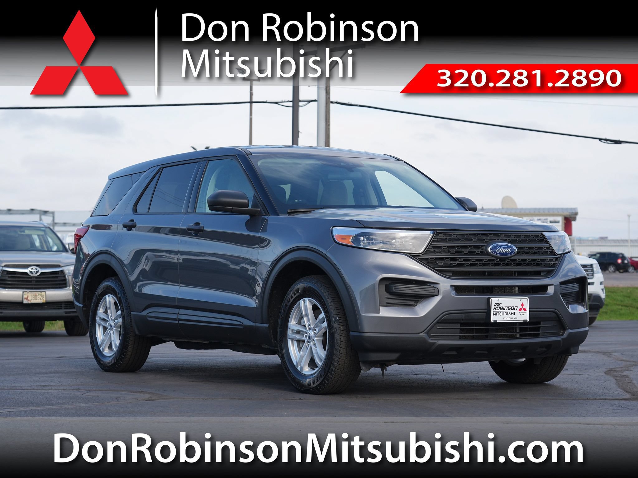 Used 2022 Ford Explorer 4WD w/ Class IV Trailer Tow Package image 1