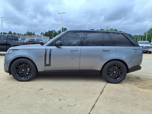Used 2023 Land Rover Range Rover SE AWD/4WD image 9