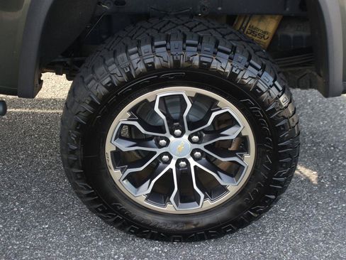 Used 2018 Chevrolet Colorado ZR2 AWD/4WD image 38