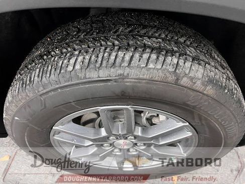 Used 2025 GMC Acadia Elevation FWD image 19