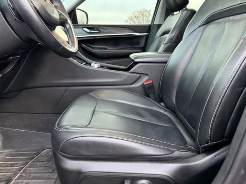 Used 2021 Jeep Grand Cherokee L Limited image 21