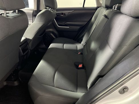 Used 2021 Toyota RAV4 LE image 23