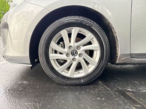 Used 2013 MAZDA MAZDA3 i Grand Touring w/ Tech Pkg image 26