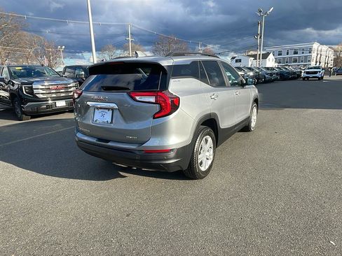 Certified 2023 GMC Terrain SLE w/ Driver Convenience Package image 8