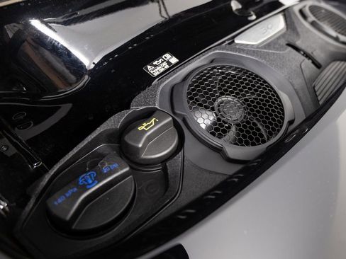 Certified 2025 Porsche 911 Carrera image 45