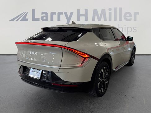 Used 2022 Kia EV6 Wind image 5