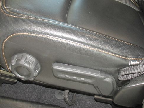 Used 2024 Jeep Wrangler Sport S w/ Convenience Group image 26