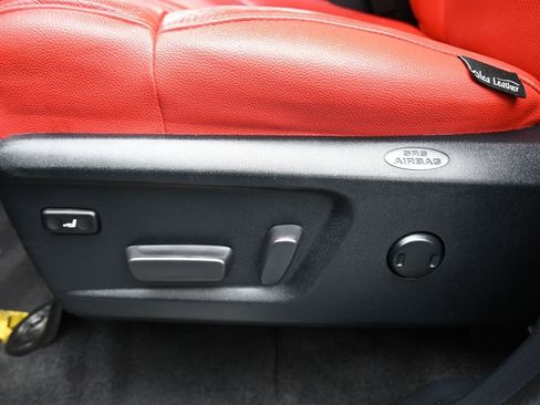 Used 2021 Toyota Tundra Platinum image 13