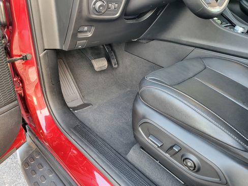 Used 2023 Jeep Grand Cherokee Limited w/ Luxury Tech Group II image 22