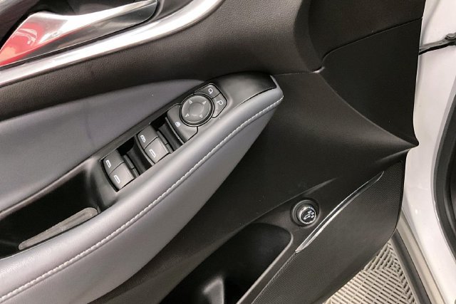 Used 2023 Buick Enclave Essence FWD image 38