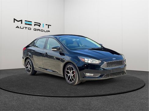 Used 2018 Ford Focus SEL image 1