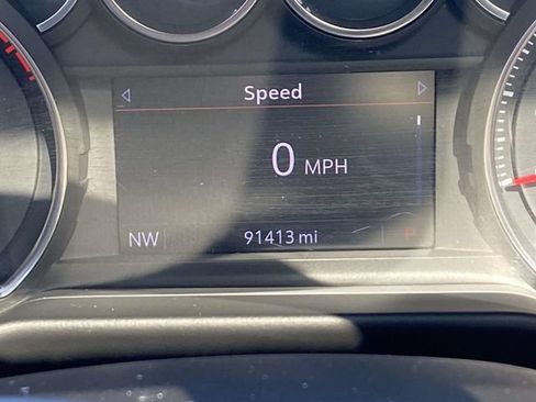 Used 2021 Chevrolet Tahoe LT w/ LT Signature Package RWD image 17