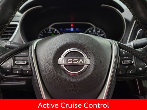 Used 2023 Nissan Maxima SL FWD image 15